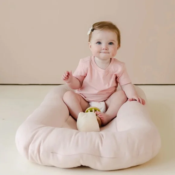 Pink toddler snuggleme lounger - Picture 2 of 4